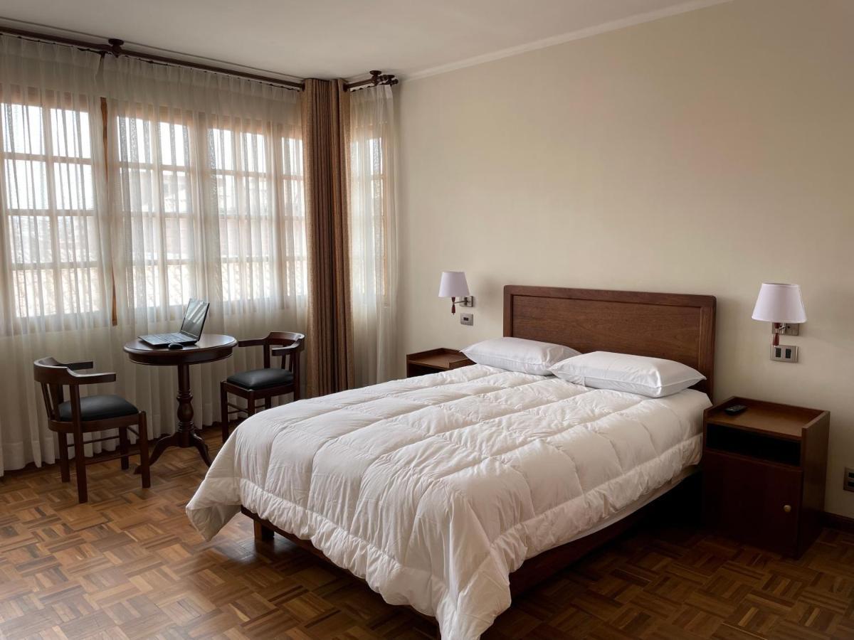 Hospedaje Sarabia Σούκρε Εξωτερικό φωτογραφία